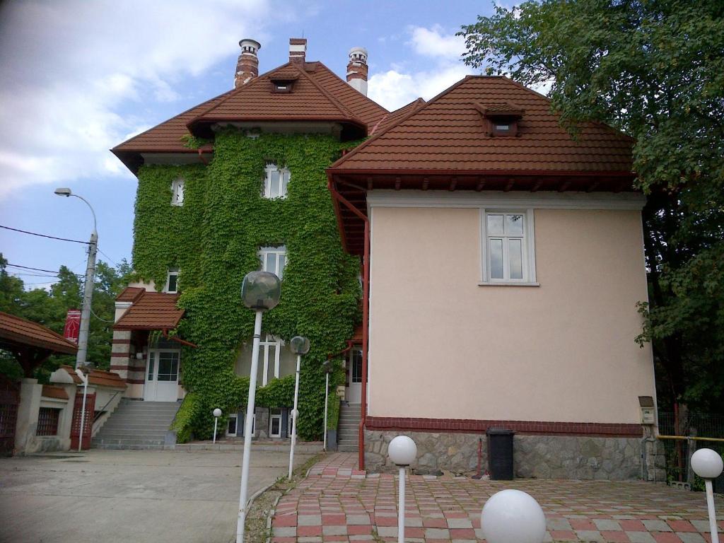 Casa De Odihna Sinaia Hotel Ngoại thất bức ảnh