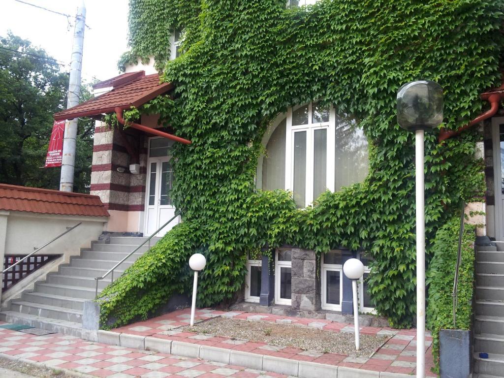 Casa De Odihna Sinaia Hotel Ngoại thất bức ảnh